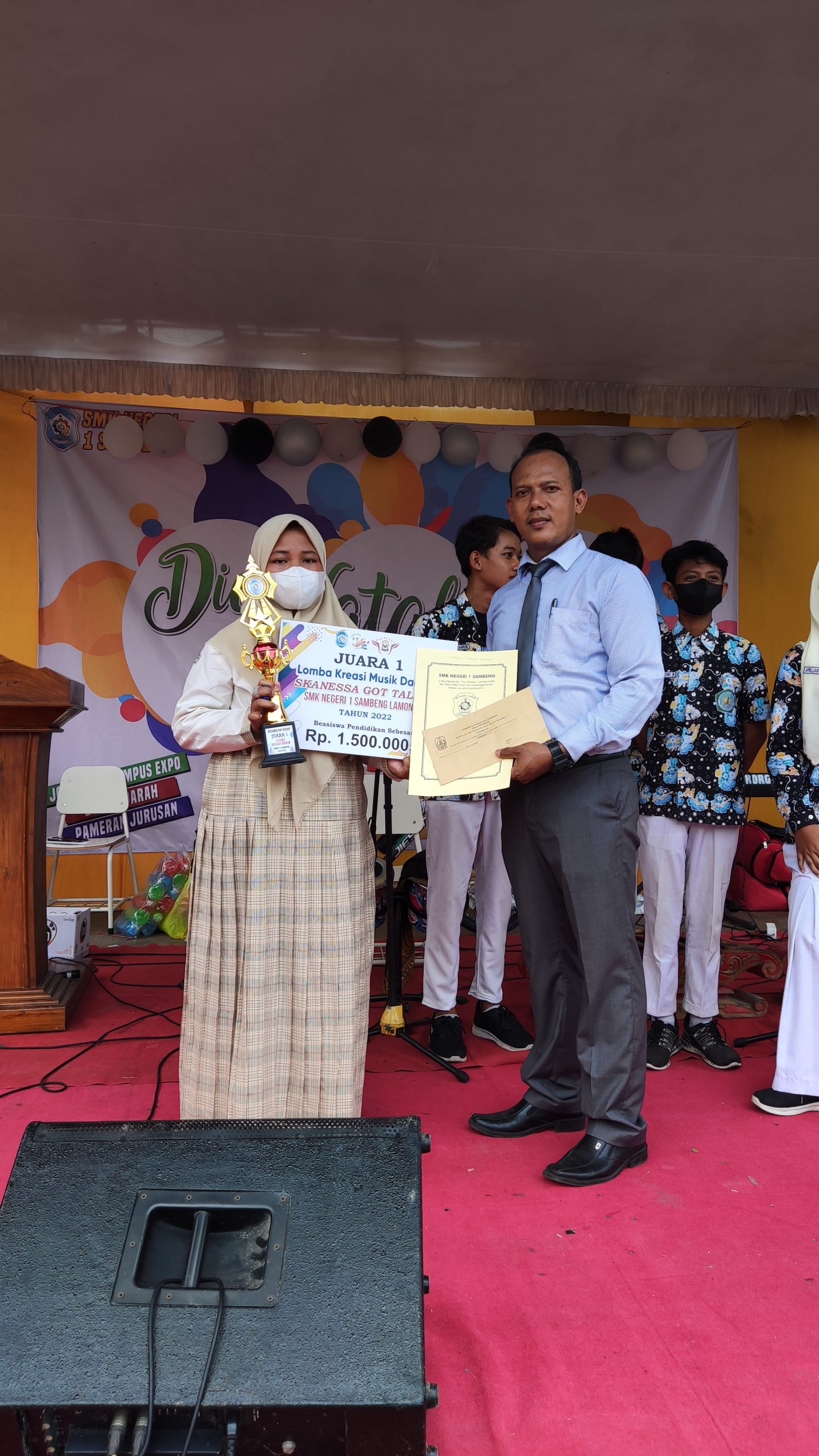 Juara 1 Lomba Kreasi Musik Daerah tk SMP/MTs se Kab. Lamongan 2022