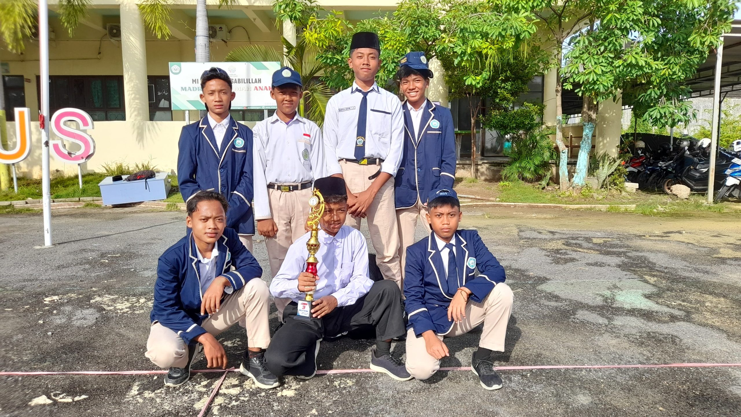 JUARA 3 BOLA VOLI Pa PORSENI KKMTS LAMONGAN 2 TAHUN 2025